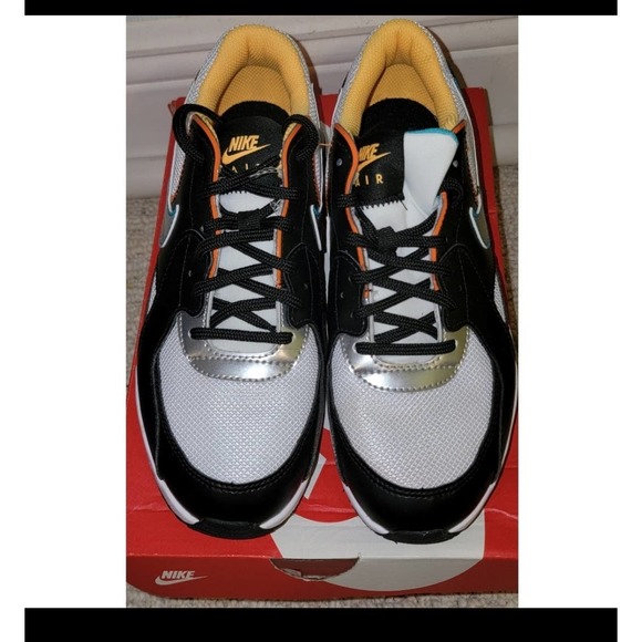 Nike Air Max Excee D2N (GS) - 5.5Y - Picture 3 of 7